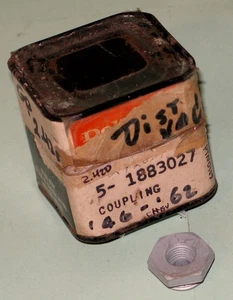 1946-1962 Chevrolet Olds NOS distributor vac advance coupler 1883027 - Picture 1 of 2