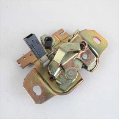 Rear door lock 53924 for MITSUBISHI ECLIPSE 1990-1994 used (53924) Foto 1 de 2