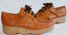 New listing
Vtg 70's Famolare Get There Wave Sole Brown Leather Platform Shoes Women's 2N