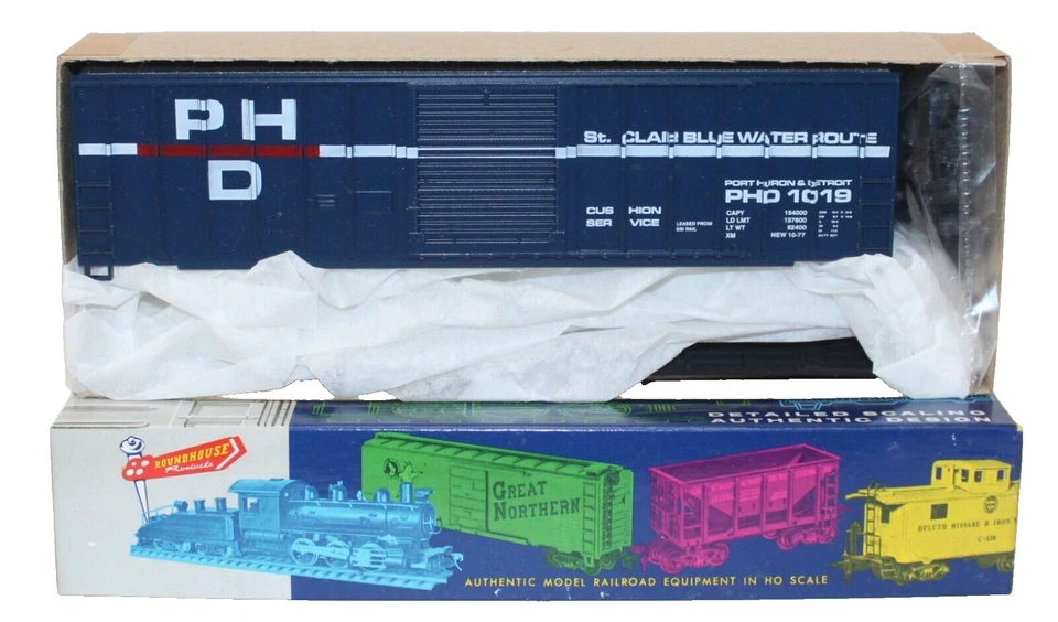Roundhouse #1963 HO 50' FMC SD Box kit de coche PH&D 1019 NUEVO EN CAJA Foto 1 de 2