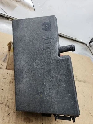 Fuse Box Engine Fits 05 VOLVO 40 SERIES 346196 - Image 1 of 2