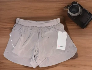 Lululemon Fast and Free High-Rise Split Short 3" (Neu mit Etikett) Größe Small - Bild 1 von 9
