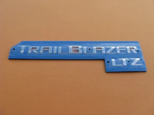 05 06 07 08 09 CHEVROLET TRAILBLAZER LTZ REAR GATE EMBLEM LOGO BADGE SIGN A45263 - Foto 1 di 2