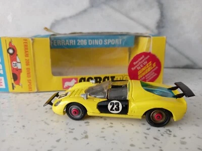 Juguetes Corgi 341 Ferrari 206 Dino Sport. Early Box, ruedas de bloqueo rojas. Foto 1 de 4