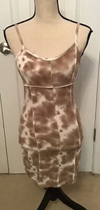 FULL TILT JR WOMENS BROWN/CREAM STRETCHY FITTED SUMMER  TIE DYE DRESS SZ S NWT! - Picture 1 of 2