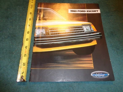 Ford Escort 1983 folleto de ventas/catálogo original del concesionario Foto 1 de 4