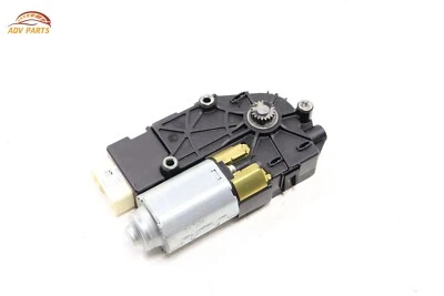 2013 - 2016 MERCEDES GL550 X166 POWER SUNROOF SUN ROOF WINDOW GLASS MOTOR OEM - Image 1 of 4