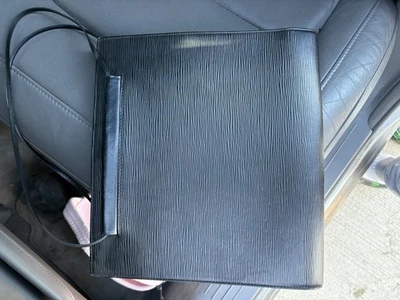 Bolso de mano Louis Vuitton Saint-Tropez Noir negro Foto 1 de 4