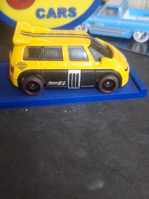 Hotwheels Custom Renault Espace F-1 Ruedas intercambiadas y sueltas.  Fundición nueva 2025 Foto 1 de 4