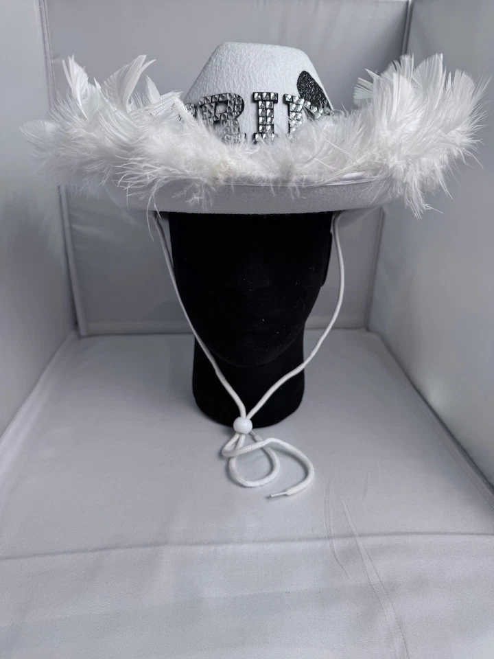 Divertido sombrero vaquero vaquera novia despedida de soltera rodeo fiesta utilería pluma Foto 1 de 4