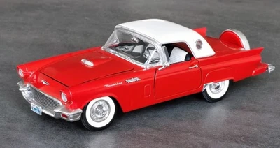 1:18 Road Signature Thunderbird 1957 - Photo 1/4