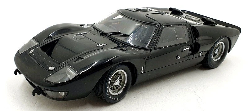 Exoto 1/18 Scale Diecast 18040 - Ford GT40 MKII 1966 - Black - Image 1 of 4