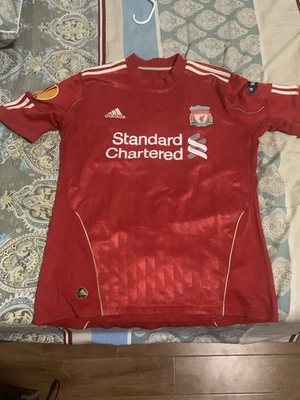 Camiseta Adidas Steven Gerrard Liverpool Mediana 2011-2012  Foto 1 de 4