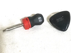 Snap On F714 - 3/8" Drive Palm Ratchet & SGDMRC1 Snap On Screw Driver - Picture 1 of 6