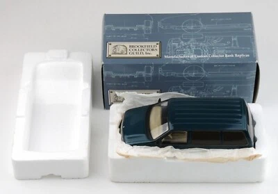 1994 Plymouth Voyager MINIVAN Diecast DEALER PROMO Brookfield Collectors BANK - Image 1 of 4
