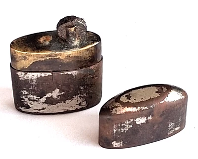 Antikes Taschenfeuerzeug „AV“ Messing vernickelt ca. 1920–1940 Sammlerstück rar! - Bild 1 von 4