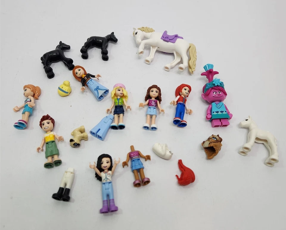 Lego Friends Minifigures Bulk Lot Bundle #COL-2690 - Image 1 of 4