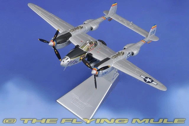 Corgi 1:72 P-38L Lightning USAAF 475th FG Charles McDonald Putt Putt Maru - Image 1 of 4