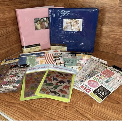 Lote de 2 álbumes de recortes de recuerdos de memoria de fotos de 12" x 12" encuadernado expandible Foto 1 de 4