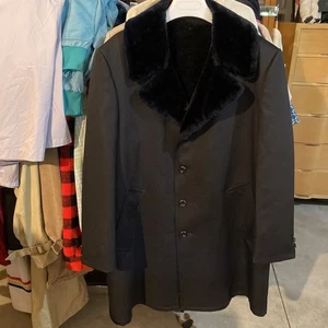 Crownwear Mens Vintage Overcoat Black with Black Faux Fur Lining Sz 44 Reg - Picture 1 of 8