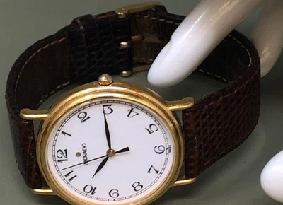 Reloj Retro Movado Swiss ESQ Cuarzo Resistente al Agua 9" 87.A4.885 Foto 1 de 4