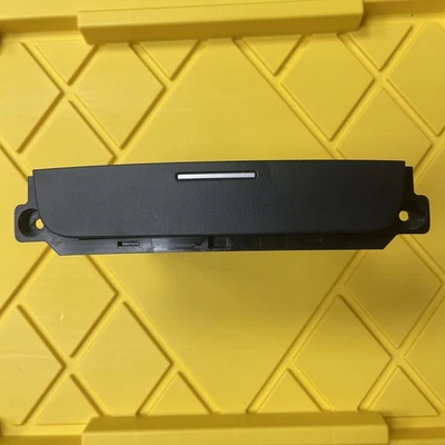 Smart Fortwo 2015 panel de instrumentos central frontal bandeja de almacenamiento de monedas caja OEM  Foto 1 de 4