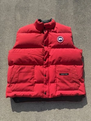 Chaleco Para Hombres Canada Goose Freestyle Cremallera Abajo Talla 2XL Rojo Foto 1 de 4
