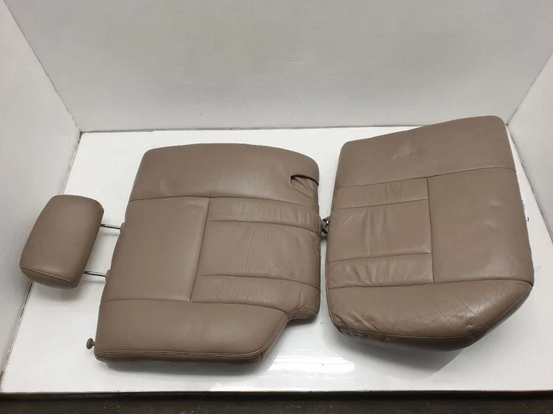 1999 TOYOTA 4RUNNER LIMITED PASSENGER SIDE REAR BEIGE LEATHER SEAT  - Image 1 of 4