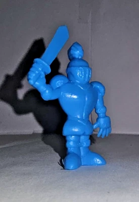 Scooby-Doo Tiny Mights Caballero Negro Azul Se envía inmediatamente Foto 1 de 2