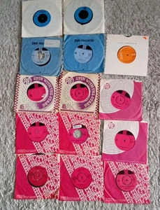 The Kinks 14  7"  Singles - You Really Got Me , Dedication Follower OF Fashion - Picture 1 of 9
