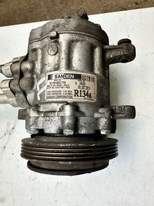 95-98 GEO TRACKER SUZUKI SIDEKICK A/C COMPRESSOR - Picture 1 of 2