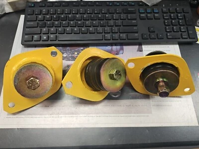 NUEVO Juego de 3 soportes de motor Saab 900 Turbo Performance para 1986 a 1994 Foto 1 de 4