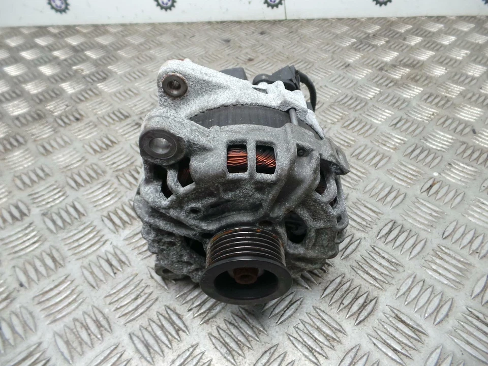Land Rover Discovery Sport 2014-> Complete Bosch Alternator 2.0 TD4 204DT - Image 1 of 4