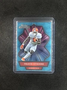 RARE!! TRAVIS ETIENNE - 2021 WILD CARD ALUMINATION - TEAL PARALLEL - ROOKIE - Picture 1 of 2