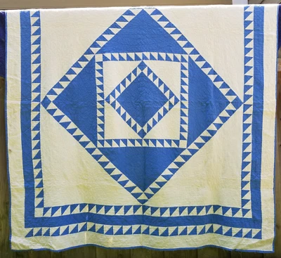 antique vintage homemade quilt ESTATE SALE blue 76" x 72" - Image 1 of 4