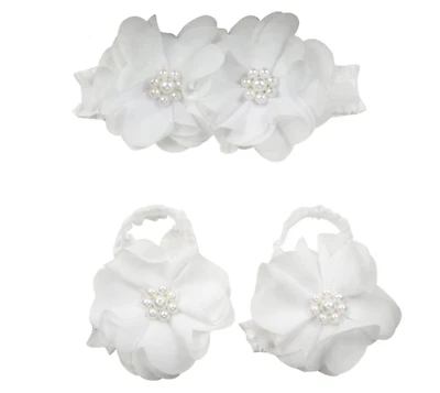 Sandalias descalzas recién nacidas bebé niña niños zapatos diadema flor blanca perla 3 piezas  Foto 1 de 4