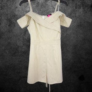 NWT Milk and Honey Women Beige Striped Romper Sz - Medium - Picture 1 of 7