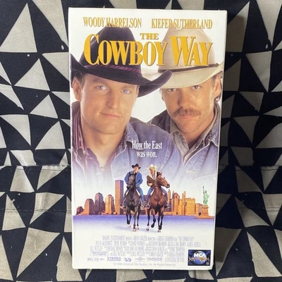 The Cowboy Way (VHS) 1994 Woody Harrelson, Kiefer Sutherland Foto 1 de 4
