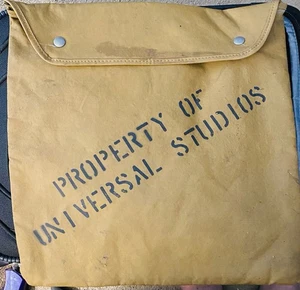 VINTAGE UNIVERSAL STUDIOS CANVAS INTER STUDIO TRANSPORT CASE - Picture 1 of 2