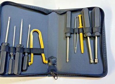 Computer Tool kit W/Case 10 Piece Belkin I.C. Insertion/Extraction Cliper - Image 1 of 4