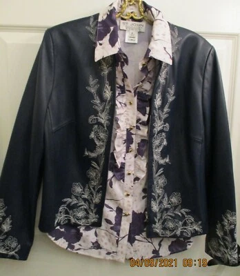 Preciosa Chaqueta Colección St. John Cuero Azul Marino Cremallera Completa Talla 4 Foto 1 de 4