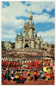 Standard Chrome Postcard - Disney World, Orlando, FL - Cinderella Castle (1979) - Picture 1 of 2