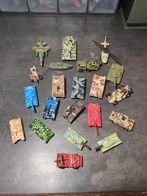 Micro Machines Bundle Militare Lgti Galoob & Hasbro Senza Riserva  - Immagine 1 di 4