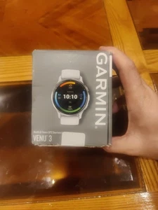 Garmin Venu 3 - WHITE - Health and Fitness Watch - NEW - Photo 1 sur 7