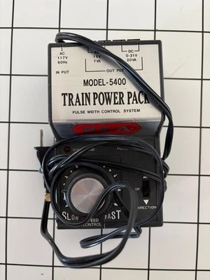 Paquete de alimentación Aristo-Craft 28063 1,8 amperios - Modelo de transformador de tren Foto 1 de 3