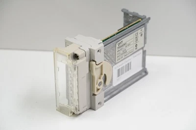 Schneider Electric / Telemecanique Modicon TSXASZ401 PV:01 RL:08 4ANA.OUT (1677) - Bild 1 von 4