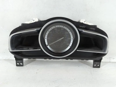 Cuadro de instrumentos velocímetro Toyota Yaris Ia 2017-2018 medidores G6S7U Foto 1 de 4