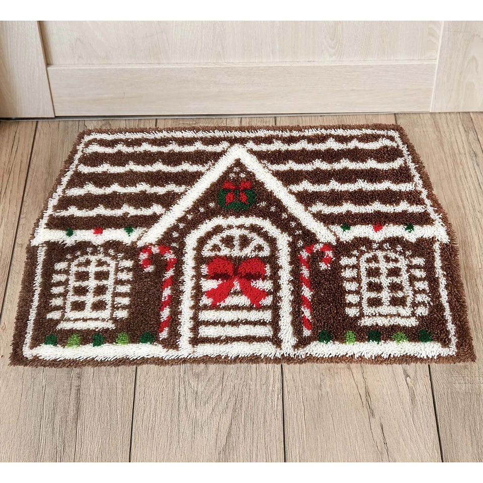 Набор крючков для защелки Herrschners® The Gingerbread Manor - Изображение 1 из 1