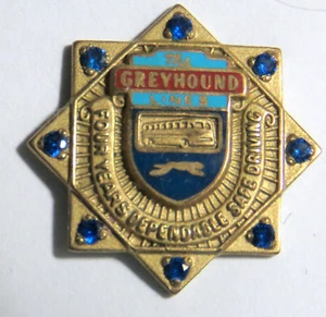 GREYHOUND Bus 4 Year Dependable Driver Award Pin Badge 8 Sapphires - Picture 1 of 2