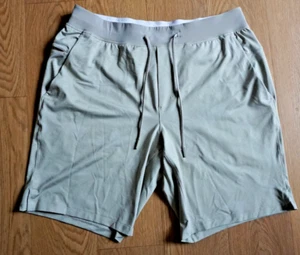 LULULEMON MEN UNLINED CAMO PERFORMANCE SHORTS SZ.XL - Picture 1 of 5